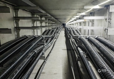 重慶路周邊地下管廊工程電纜下地入廊施工順利完成